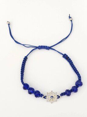 Nautical wheel w/crystal detail lariat bracelet